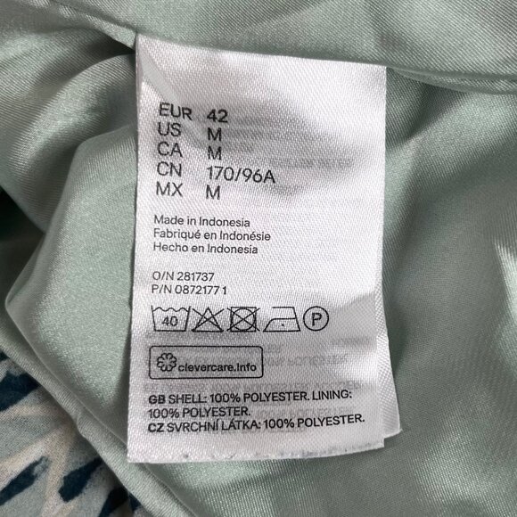 H&M Dress Green Vneck Short Sleeves Spring Summer Size Medium - Picture 12 of 12